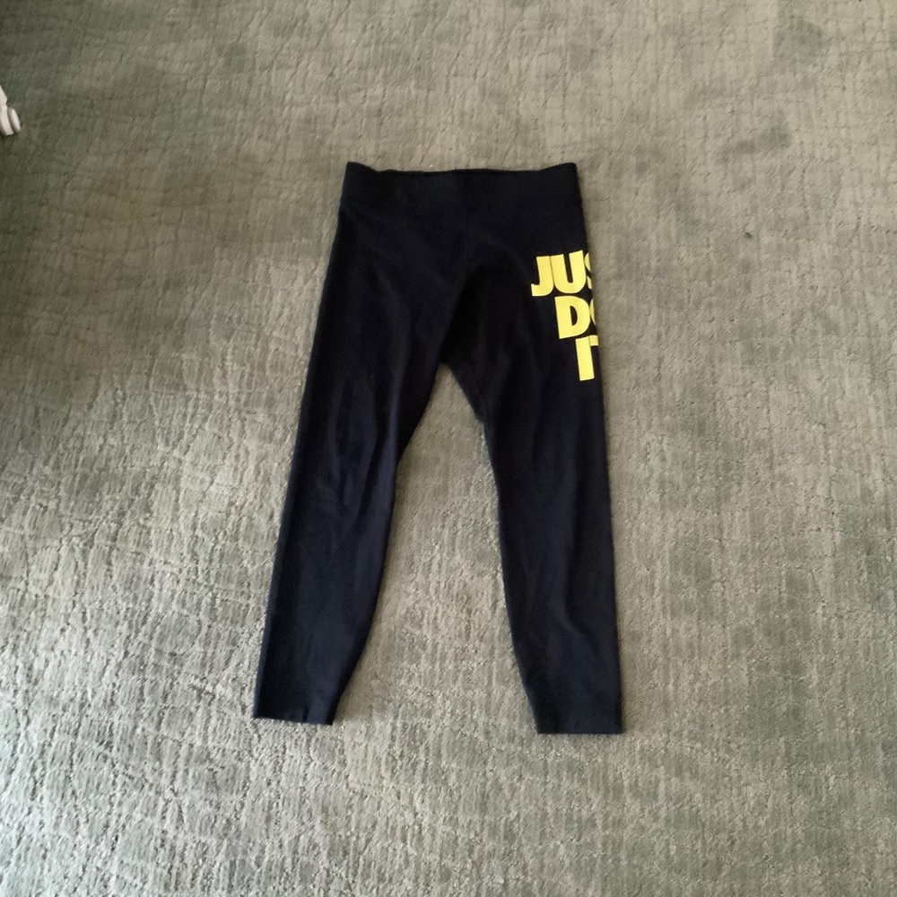 Nike leggings